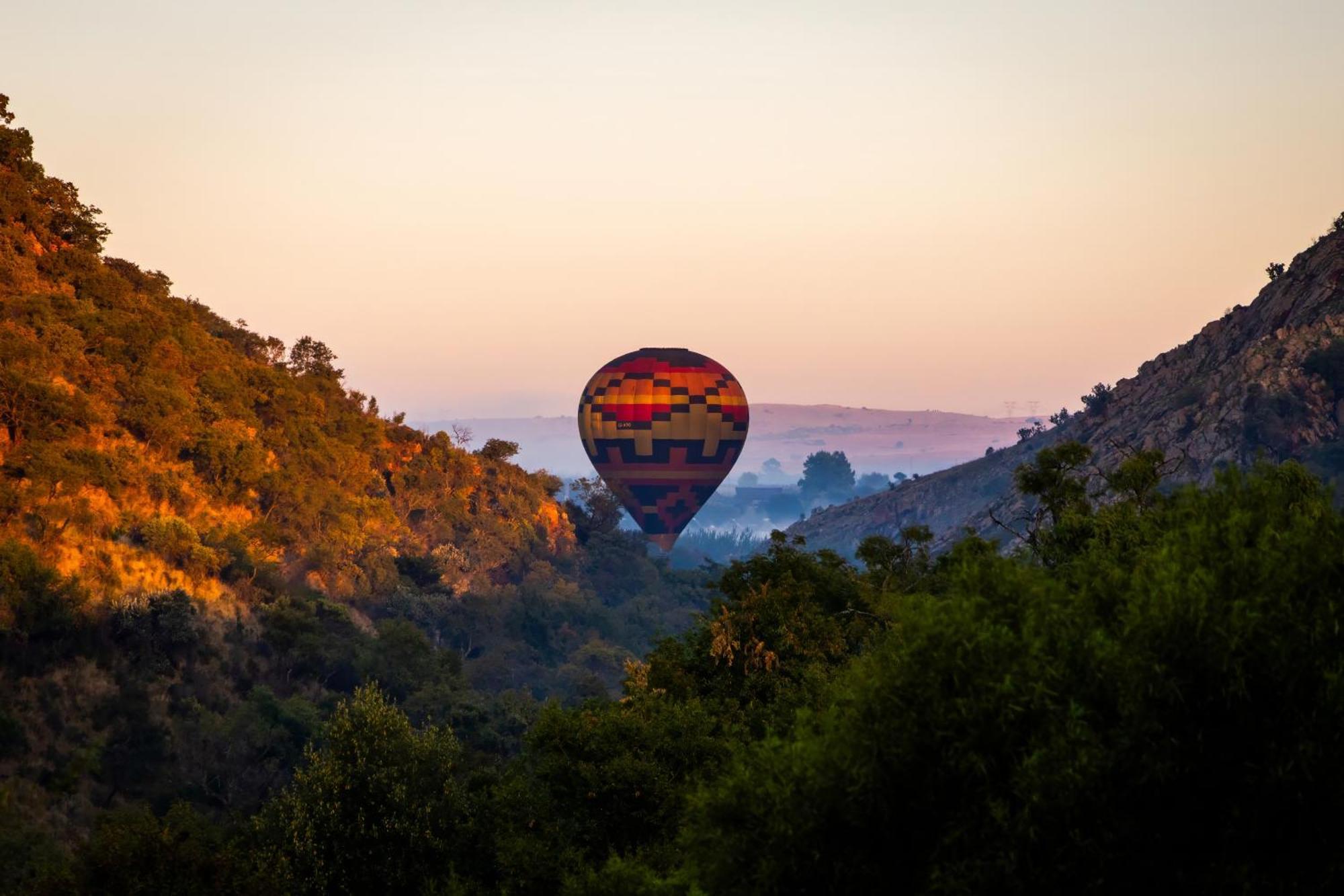 26° South Bush Boho Hotel Muldersdrift Exterior photo